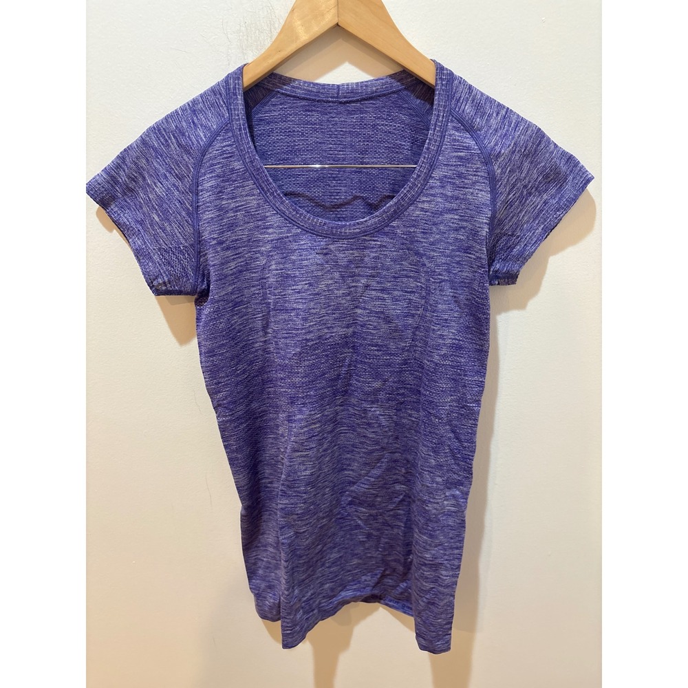 Lululemon Swiftly Tech Short Sleeve 2.0 Crew Purple Space Dye Size 4 Slim Fit